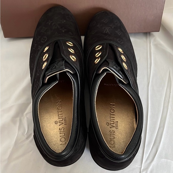 Louis Vuitton shoes - Picture 4 of 8